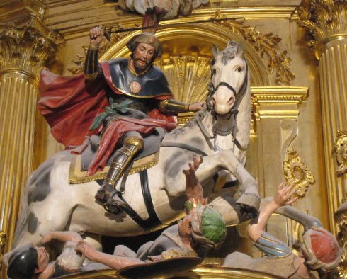 Santiago Matamoros combate el yihad mahometano en la catedral de Burgos
